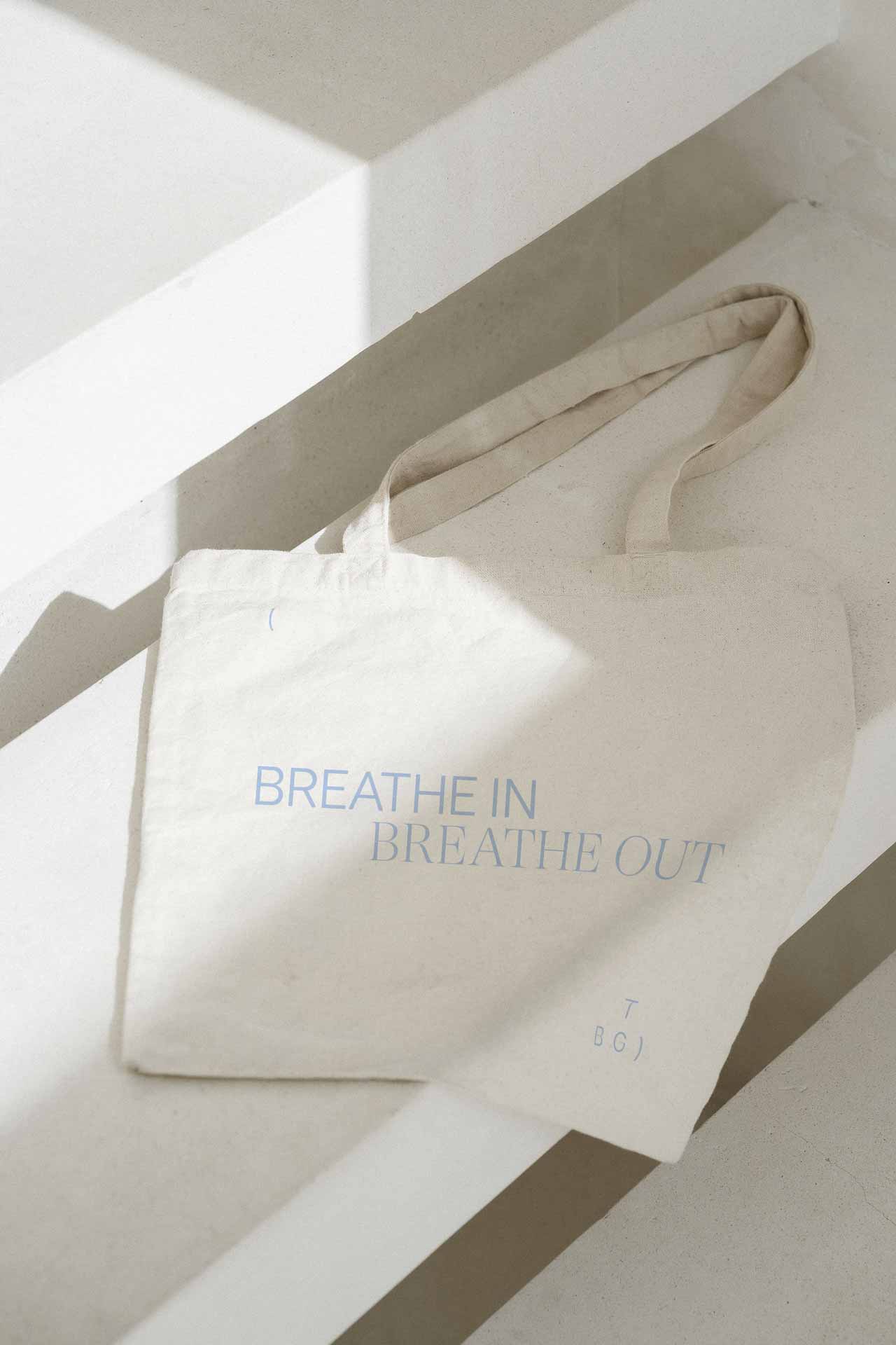 tanita-schneider-corporate-design-the-breath-gallery-7